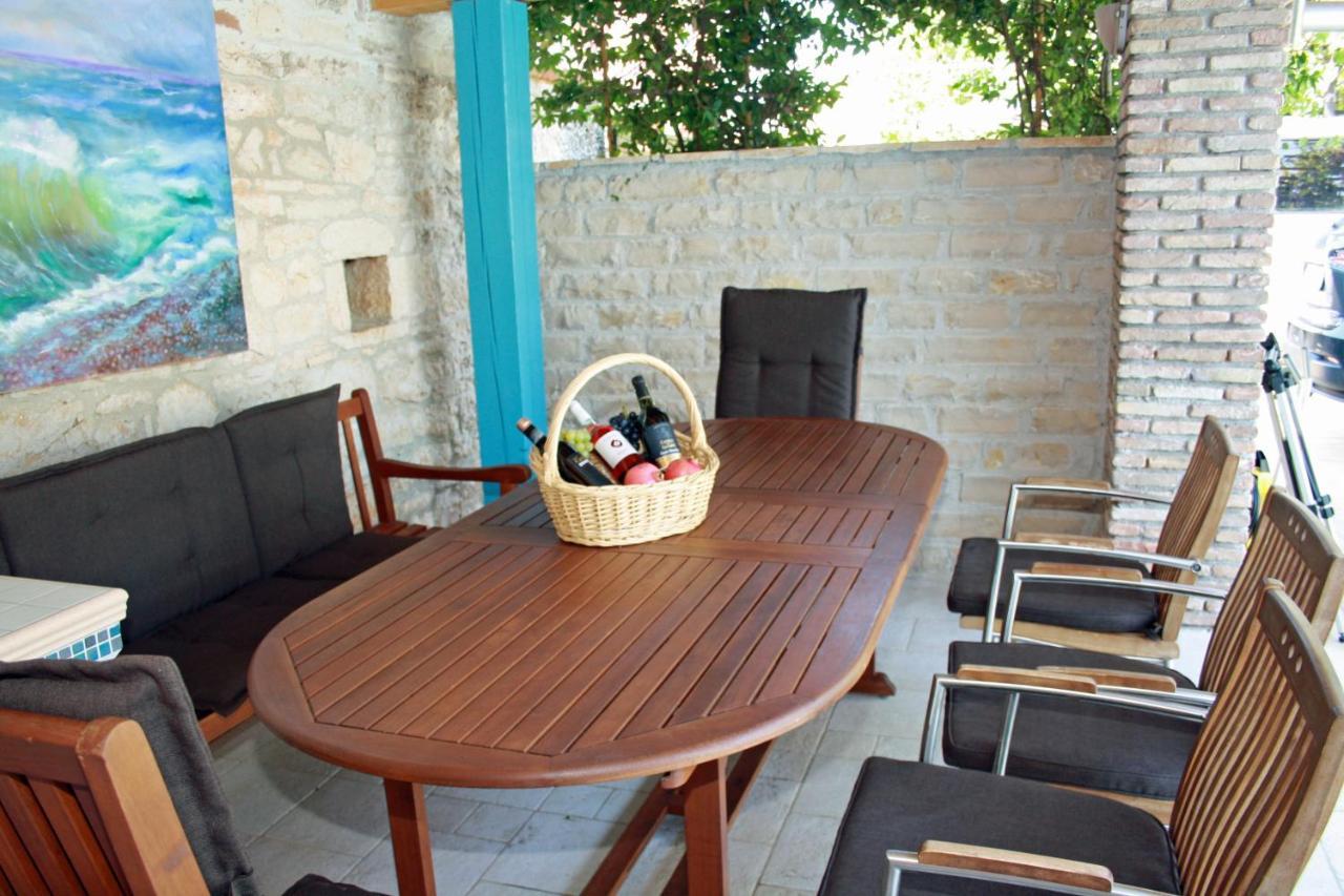 "Art House" Rovinj-Holiday, Holiday Home To Rent โรวินสโก เซโล ภายนอก รูปภาพ