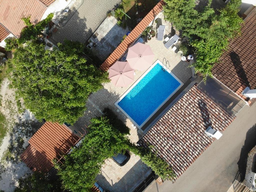 "Art House" Rovinj-Holiday, Holiday Home To Rent โรวินสโก เซโล ภายนอก รูปภาพ